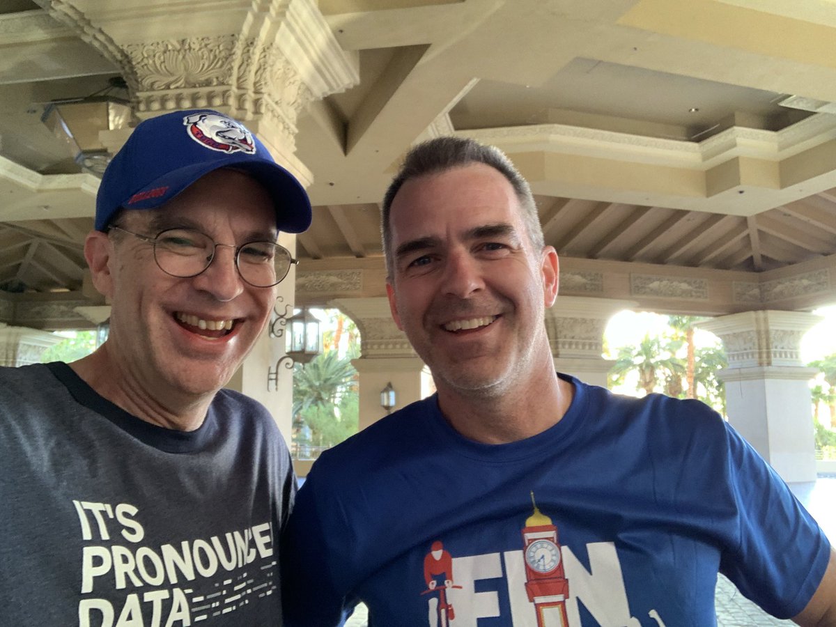 DocKevinElder's tweet photo. Itโs a good thing 5:30 am is 8:30 am Eastern Time. Great to see @tableauโs @Ajenstat & @MarkTNelson out for #RunData at #Data22
Special Thanks to @VizWizBI Andy made sure I made it back! https://t.co/d5IfXzVPMB