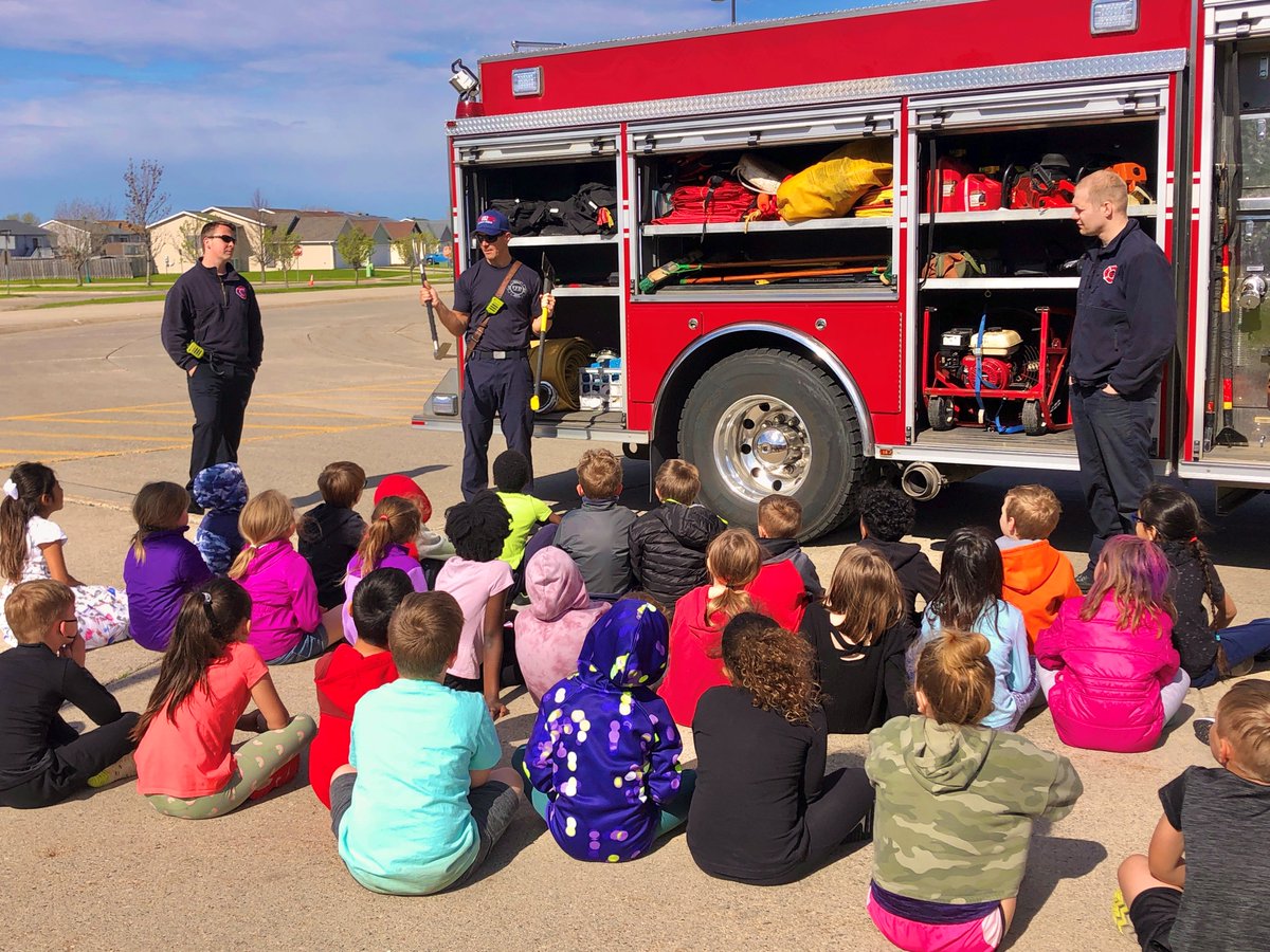 SchoolBennett's tweet photo. Learn Not to Burn with the Fargo Fire Department https://t.co/Fvwj9FH3Ny