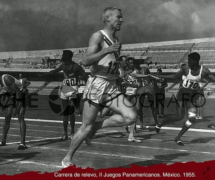 latropadelche's tweet photo. Seguimos tras la #RutaDelChe.
Hoy desde México, hoy más lindo y más querido para los cubanos.
Durante los primeros años de estancia Ernesto Guevara fue fotógrafo corresponsal de Agencia Latina, con la que obtuvo excelente imágenes deportivas
Cada vez más cerca de CHE
#TropaCHE https://t.co/uKazDeiFJm