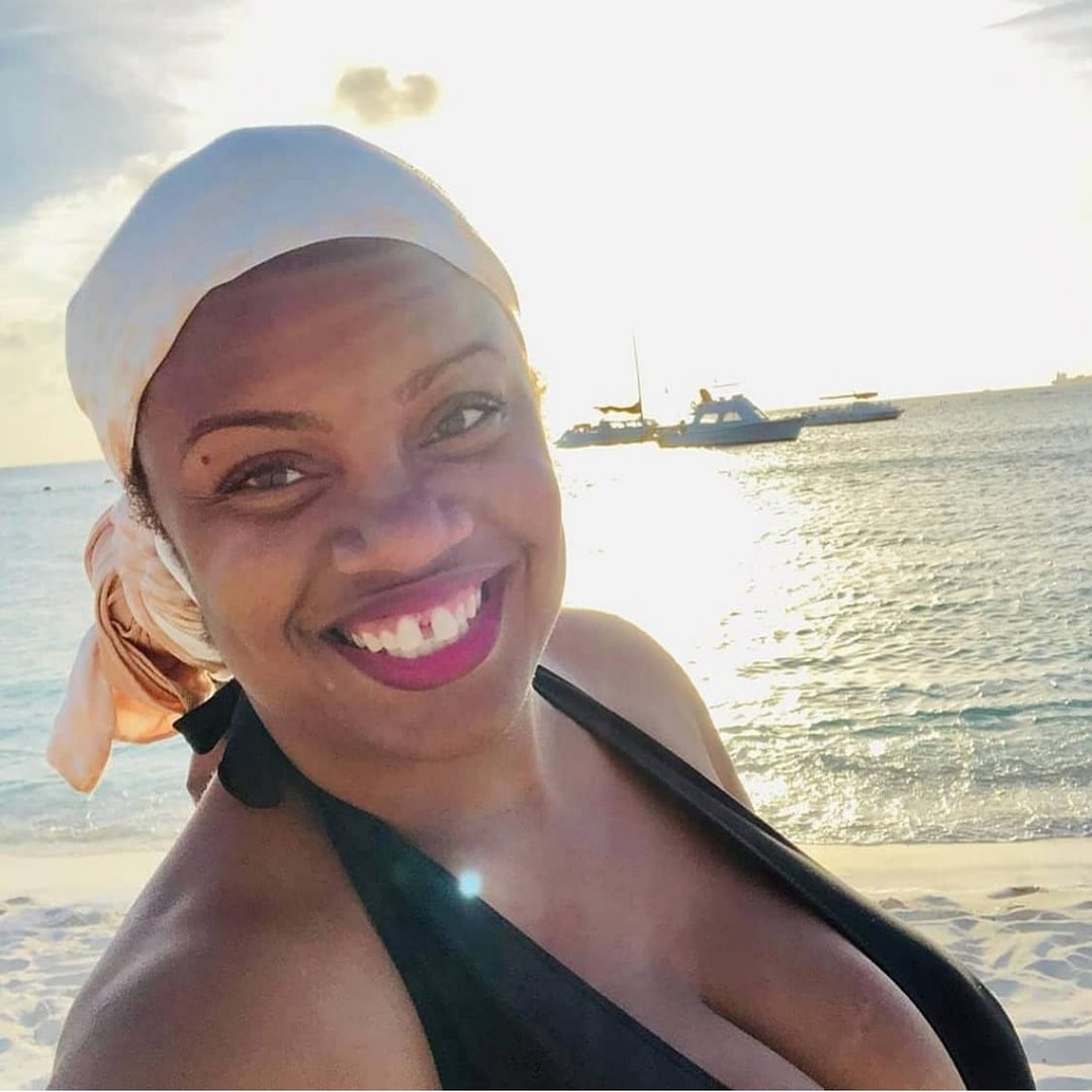 RadiantLiving_'s tweet photo. The only limitation that is real is the one you create in your mind.

DM me to work with me if you’re ready for continuous Cashflow.

#blackownedbusiness #ladyboss #radiantlivingbiz #womenentrepreneur #worksmarternotharder #bizcoachforwomen https://t.co/Hnko6OKVEt