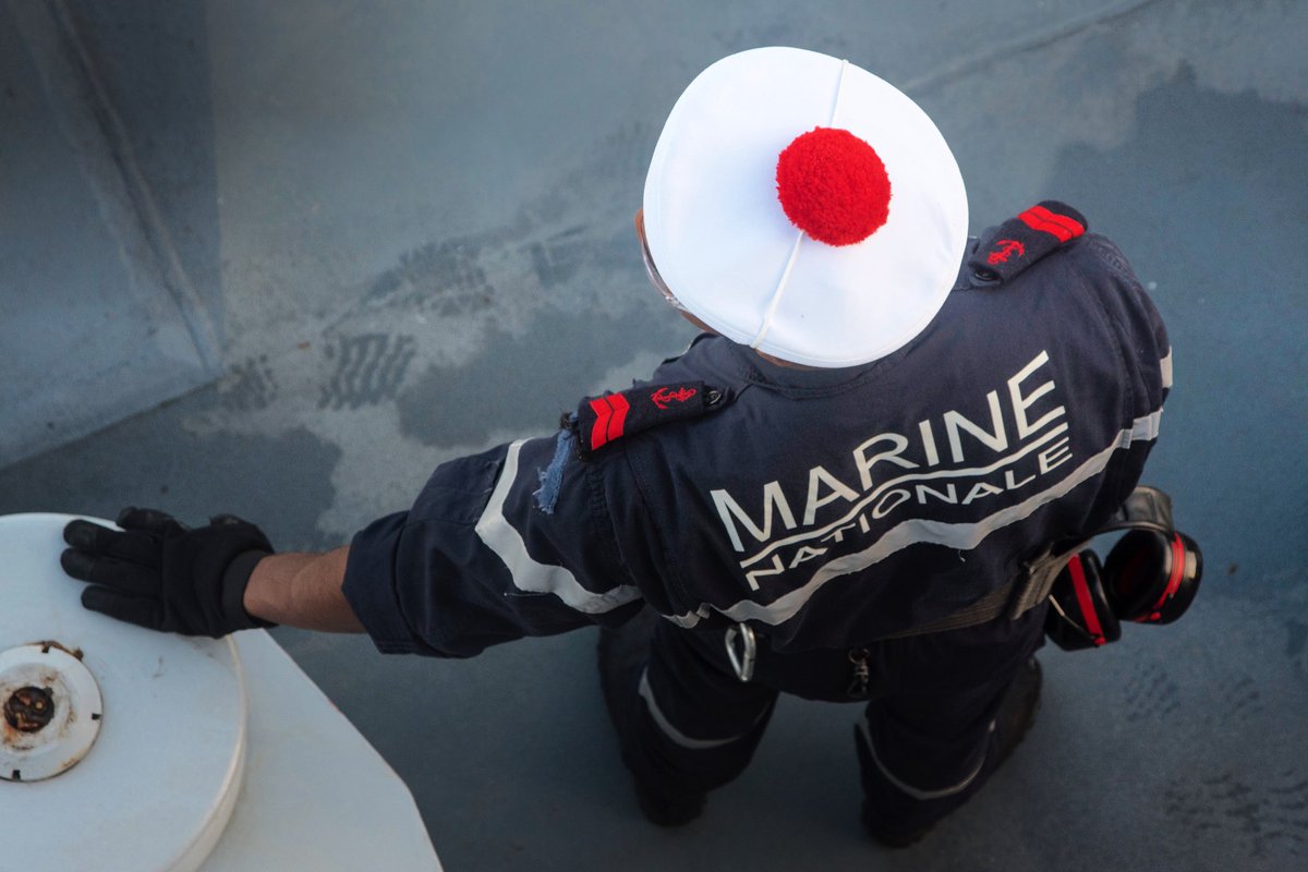 FAA_Officiel's tweet photo. #JDM22 ⚓️ Bonne fête aux 5️⃣0️⃣0️⃣ marins des @FAA_Officiel ! Ils/elles servent sur les 6️⃣ bâtiments de surface basés en #Martinique et en #Guadeloupe, au sein de la base navale, des directions et services, au centre des opérations et à l’état-major. @MarineNationale https://t.co/k0CpJKtn71