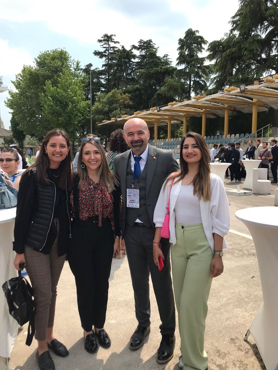 elifkc_dr's tweet photo. 18 Mayıs Uluslararası Denizci Kadınlar Günümüz kutlu olsun #UluslararasıDenizciKadınlarGünü #YakamozFestivali https://t.co/fhpRXNkUuF