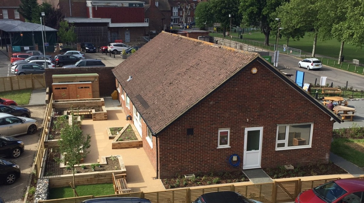Well done all for helping with our new #garden <a href="/Tenterden/">Don</a>.EC30. Not only is it a great Health and Wellbeing Centre to signpost to #community services, it's a fab place to have a cup of coffee &amp; shop for a bargain at our #charity shop. Everyone is welcome! #tenterden #coffeeshop