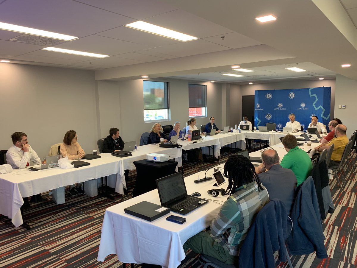 Depuis hier, le Conseil québécois se rencontre à Trois-Rivières pour travailler sur les enjeux principaux de votre syndicat. Les discussions sont productives et captivantes. De beaux projets s'en suivront. #afpcqc #syndqc