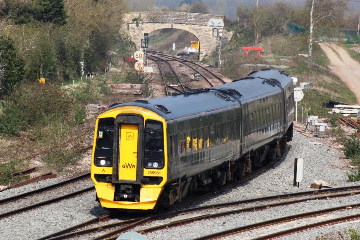 williampgwebb's tweet image. You can no longer see a passenger Diesel Multiple Unit serving Brighton now #Brighton #DieselMultipleUnit #DMU #Service