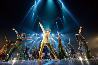 LegendTokyo's tweet photo. #THEDANCEDAY で感動された皆様！

実は「誰もが楽しめる作品かどうか」が審査基準のダンスコンテストがあるのを知っていますか!?

その名も『#LegendTokyo』。

なんと #Kfam #アバンギャルディ なども
歴代優勝振付師のチームなんです！

▼大会作品映像はコチラ
https://t.co/qitYhywYRx https://t.co/agXRtiXbZ4