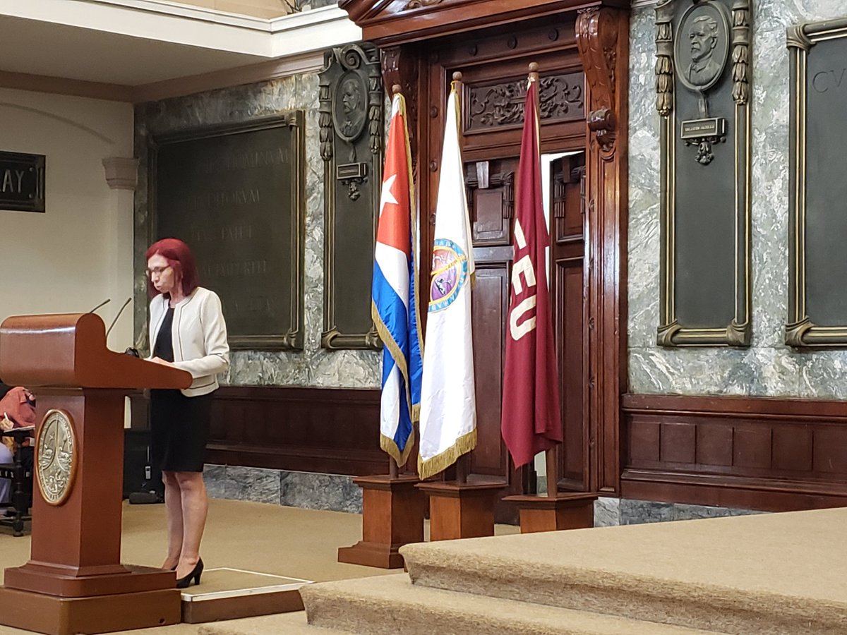 IsmaraWalter's tweet photo. Se inaugura en @UdeLaHabana I Seminario sobre implicaciones jurídicas de la Ley Helms-Burton. Tres días de combate a este engendro legal e intercambio científico entre juristas y académicos cubanos, estadounidenses y europeos. 
#UnblockCuba https://t.co/uN7JR3xGDa