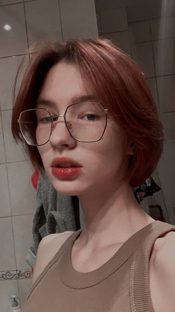 sllmnv's tweet photo. | | #EPHNSD | | х ( 四 : 🥢 )
– like or like like ??
# ¡¡ 🥡 : чуть не умерла на учебе, самое время кидать сд , , , https://t.co/3PDhxmy88c