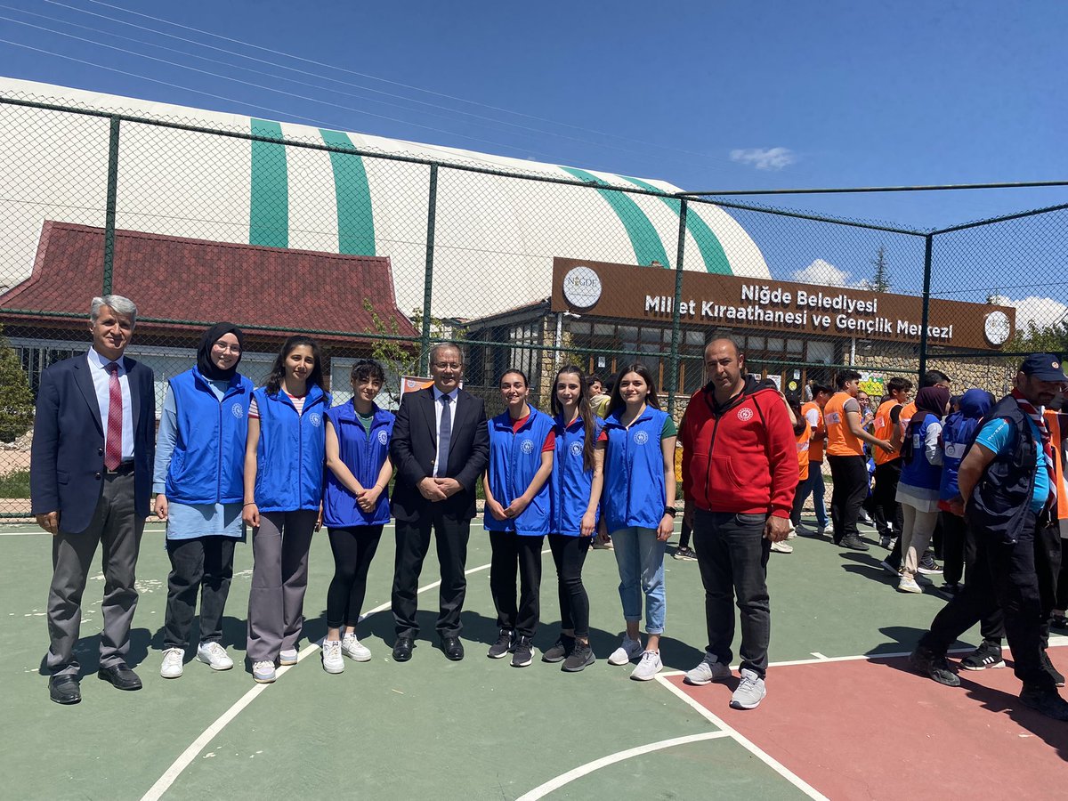 📌 Gençlik haftası kutlamaları kapsamında Kızılelma Parkı'nda;  
İl Milli Eğitim Müdürümüz Halil İbrahim YAŞAR’ın ziyaretleriyle ve gönüllü gençlerimizin katılımıyla oryantiring etkinliği gerçekleştirdik. Tüm katılımcılarımıza teşekkür ediyoruz.🤩

 #genclikhaftası 
#Oryantiring