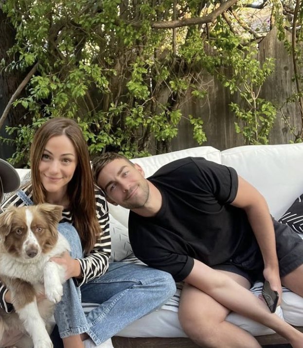 jaspenorsquad's tweet photo. we love them in every universe. https://t.co/FQC7zJwtCK
