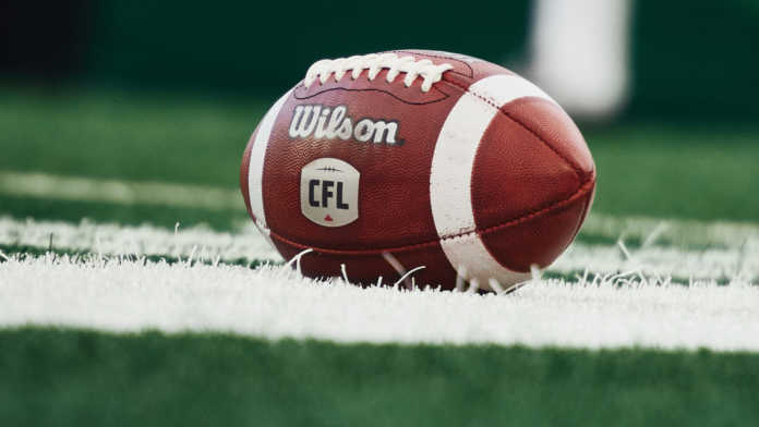 JohnDHodge's tweet photo. Insider Talk: CFL players’ strike, happy veterans, could Ottawa win the East?

https://t.co/kTnNGnpP4H

#CFL | #CFLStrike | #Redblacks | #Riders https://t.co/ib6ih6kZdw