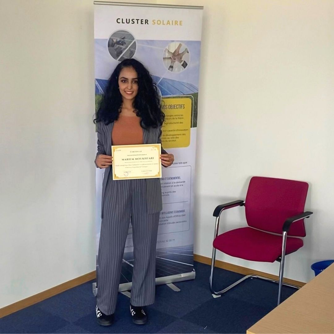 SolarexportMA's tweet image. #Solarexport prépare votre industrie à la nouvelle norme 50001 relative au #management de l’#énergie: Mariem Moukhtari a brillamment complété sa #formation sur « l’audit énergétique dans l’industrie et la réglementation et normes relatives à la gestion de l’énergie ».