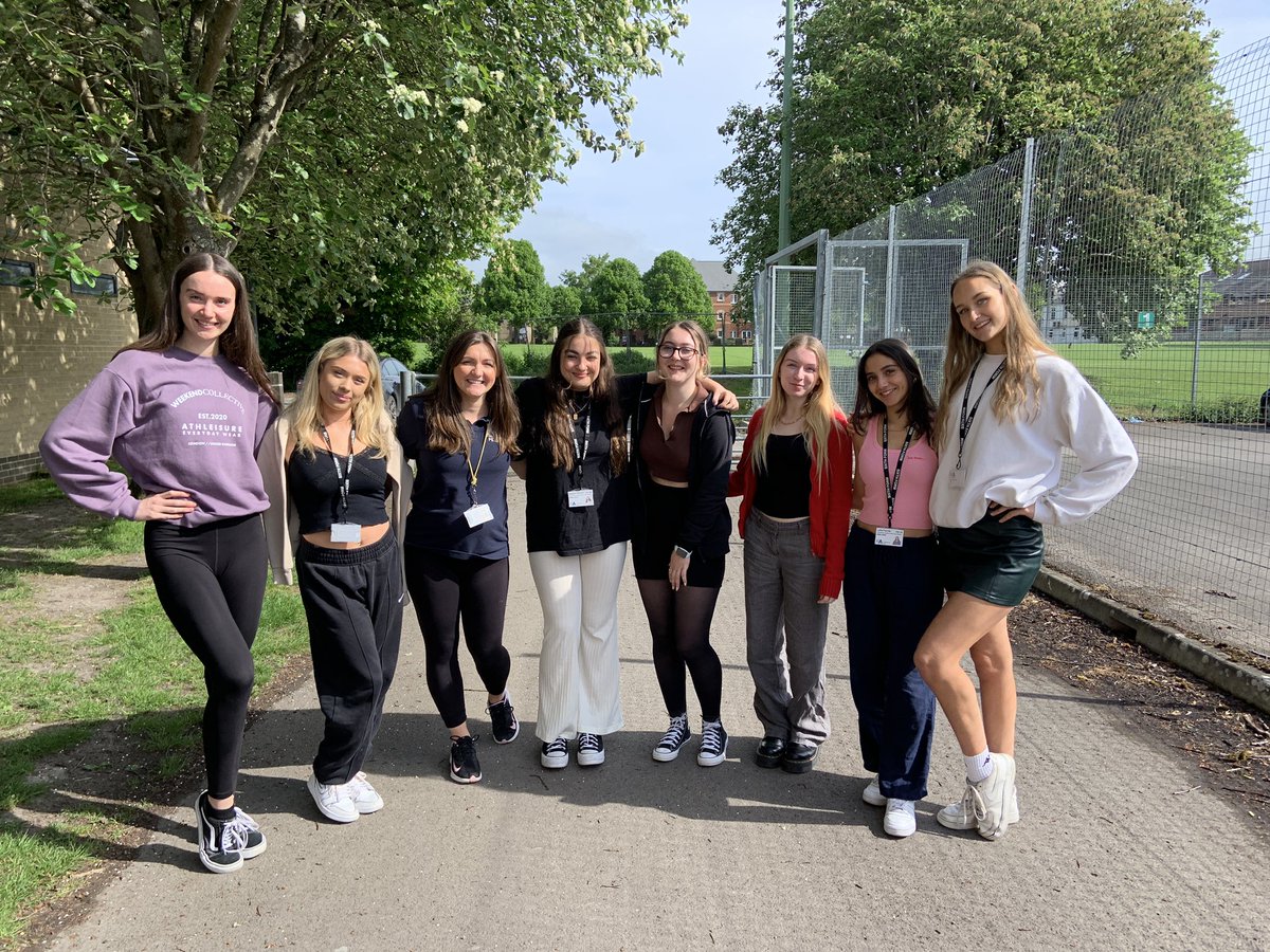 KADancePE's tweet photo. CONGRATULATIONS to our Year 13 Dancers who have completed their Level 3 Dance Qualification today! Such hard work, enthusiasm and commitment has been demonstrated over the past few years! You will be missed!Good luck with your future adventures🌟@KingAlfredsPE #resilience #proud https://t.co/vXlp3KSW1d