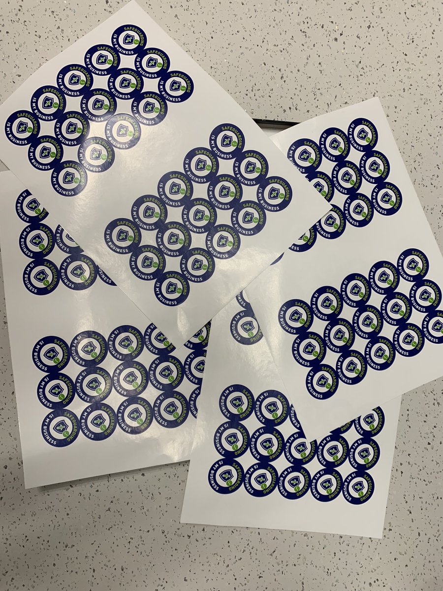 Day 3 of Safeguarding week <a href="/SheffChildrens/">Sheffield Children's</a> 500 more stickers = 500 more safeguarding conversations!! Woo Hoo! #safegaurdingsheffchildrens 🥳💬💬💬💬💬💬💬💬 Brilliant!! 💗