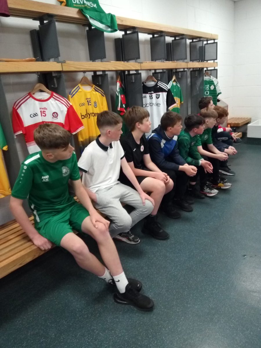 SMGSBallymote's tweet photo. On the way to the Aviva Stadium yesterday, these pupils stopped off at another famous stadium en route #CrokeParkTour @CrokePark @SligoGAACandG @cnmbshligigh @GAABallymote https://t.co/CETcZwckKY