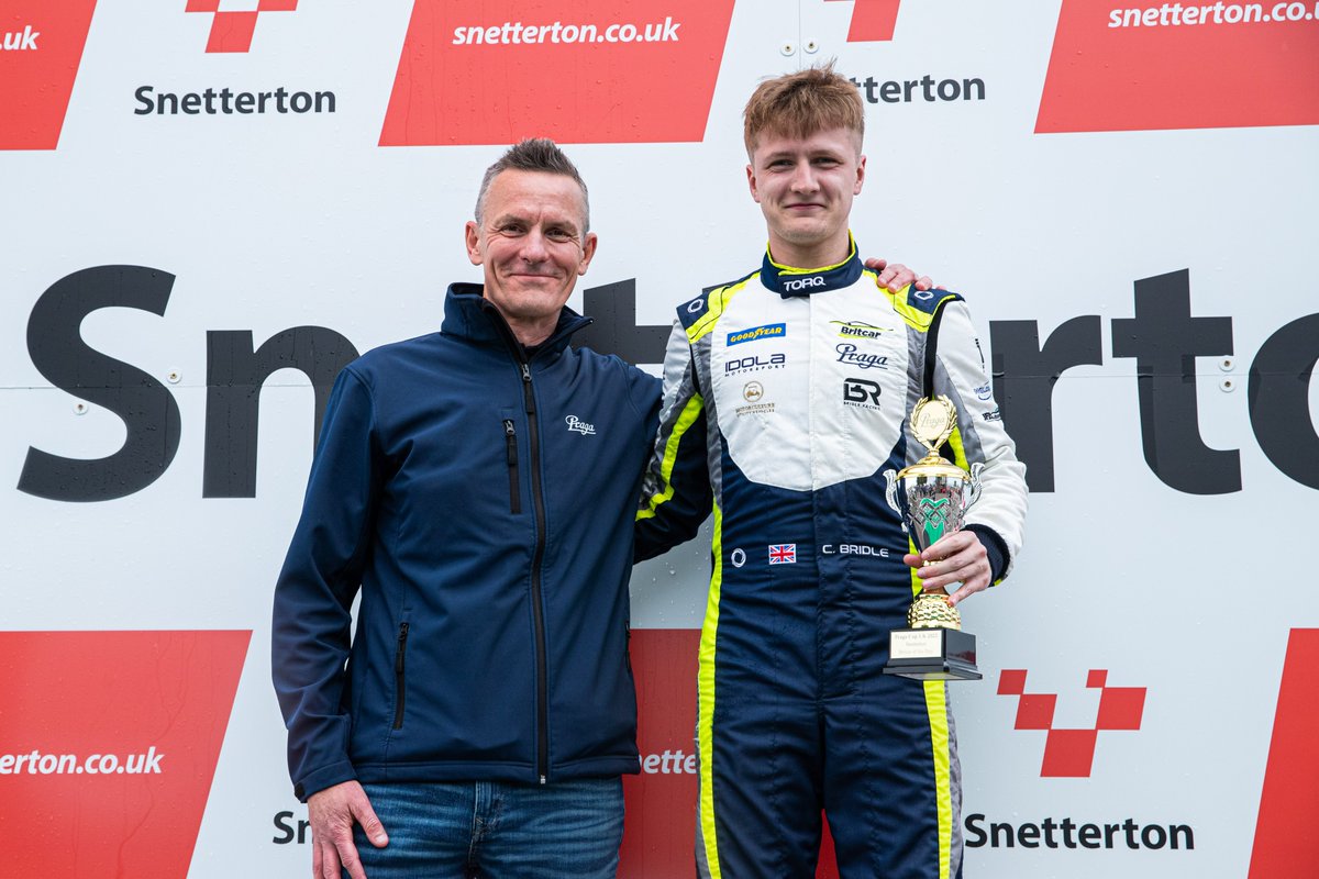 🏆<a href="/ChrisBridle20/">Chris Bridle</a> was awarded Driver of the Day at Sunday's race <a href="/SnettertonMSV/">Snetterton Circuit</a>. 

Chris was in P1 for the majority of the AM Qualifying session and was in 3rd during his stint of the race before handing over the no.84 R1 to twin brother <a href="/EdwardBridle/">Ed Bridle</a>.

#PragaCup
