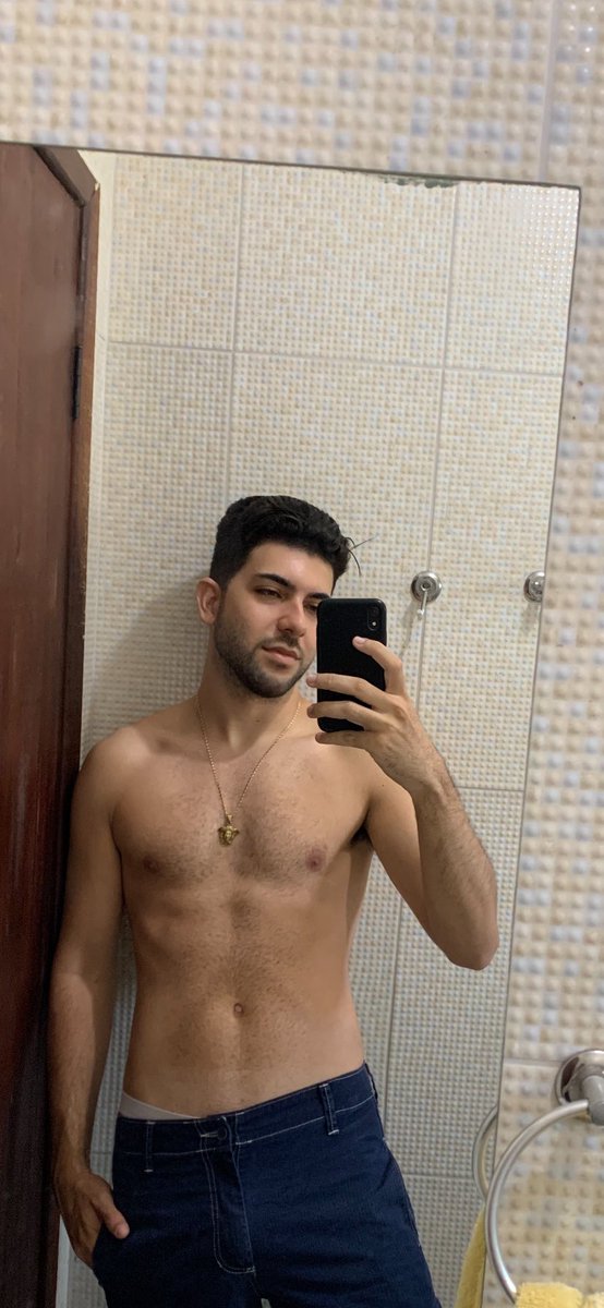 madmaxlins's tweet photo. 📸🤳 https://t.co/kUmV8wtbqP