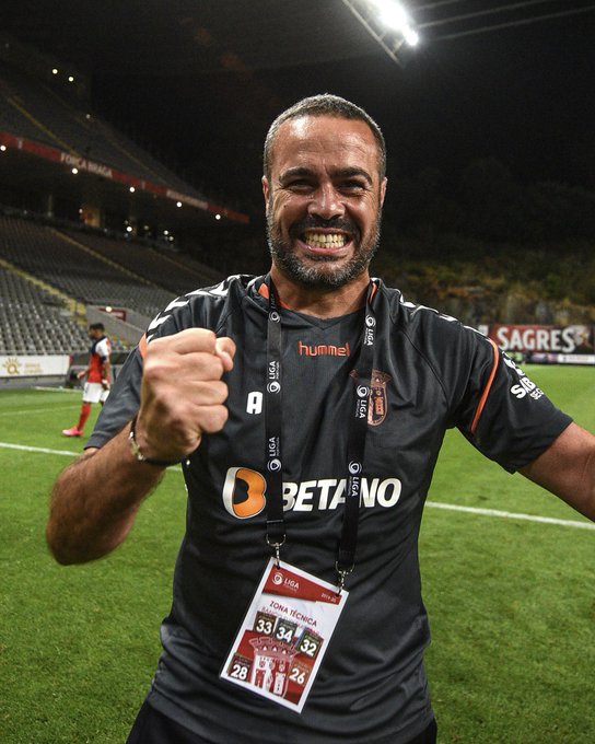 FTC5wWbWAAA9HhY?format=jpg&name=small