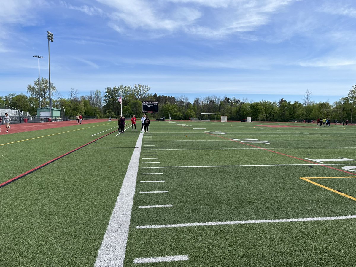 HiltonCadets's tweet photo. Mrs. Centola’s class playing some Bocce Golf on the turf as Mr. Gross’s class gets in some laps on the track in our HS PE classes. #LifetimeActivity #GreatToBeOutside #GoCadets https://t.co/aNsu59fLqo