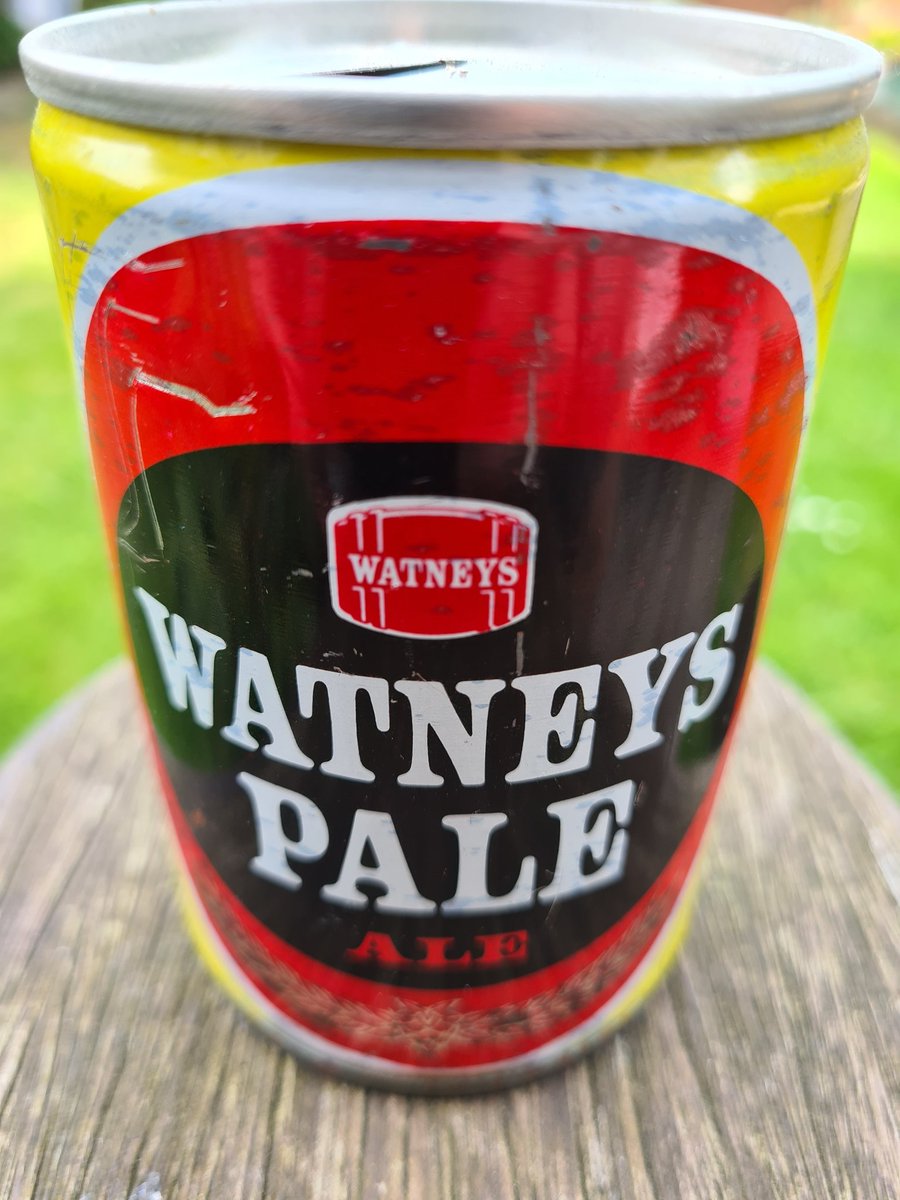 rclarkward's tweet photo. Just found this I'm guessing from the 70s. Can't believe how strong the can is 💪  #notwaferthin #watneys #beer https://t.co/wbjEYp7qN9