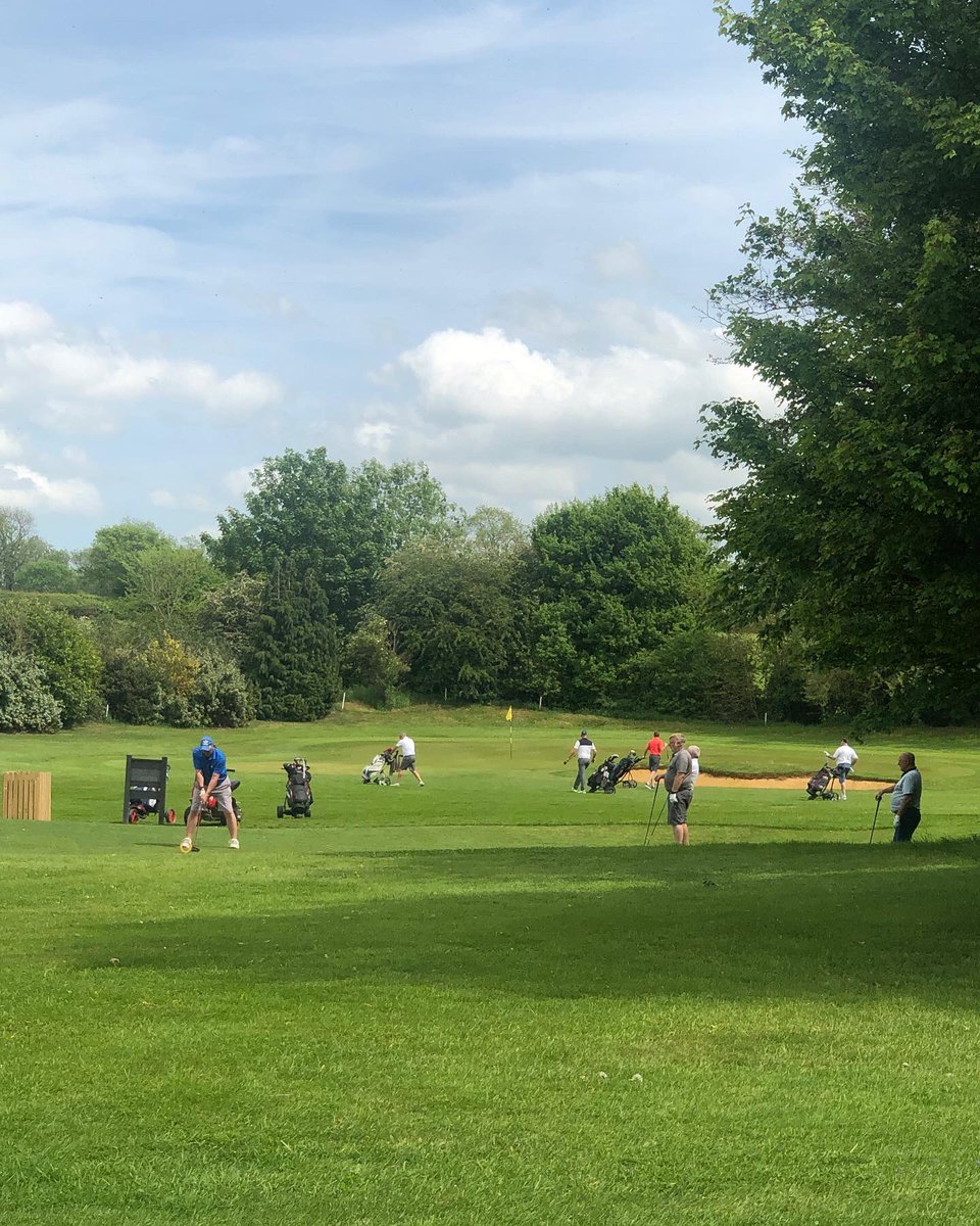 UllesthorpeGolf's tweet photo. Plenty of golfers out on the course today making the most of these beautiful conditions! If you fancy coming along and booking a Golf Break/Day with us or if you want to enquire about our memberships, please email golf@ullesthorpecourt.co.uk to find out more ⛳️👍🏻 https://t.co/CDl9brNCGw
