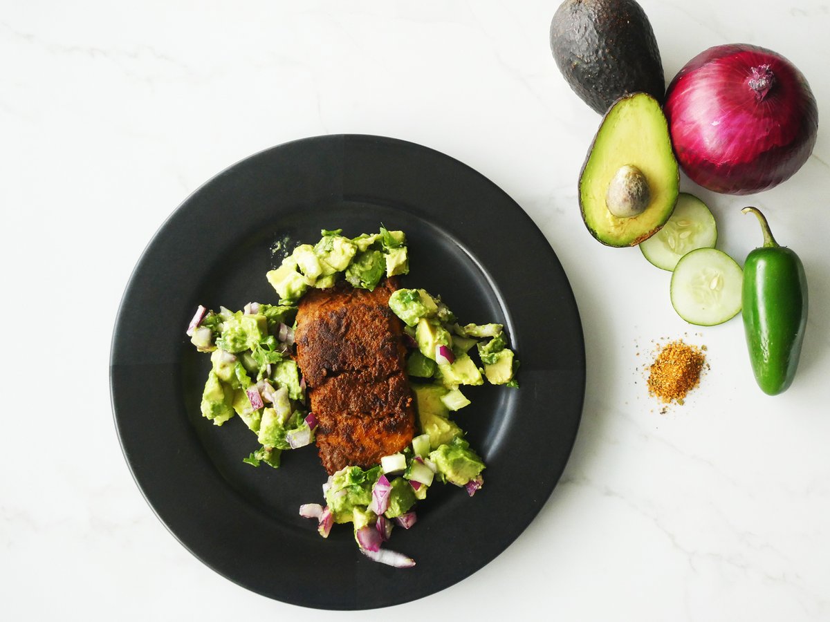 Okay now that Easter is over... Who's ready for Memorial Day? This is how we are going to celebrate it!
.
.
#Pier33Gourmet #NourishYourWorld #MemorialDay #Salmon #Salad #Blackened #Avocado