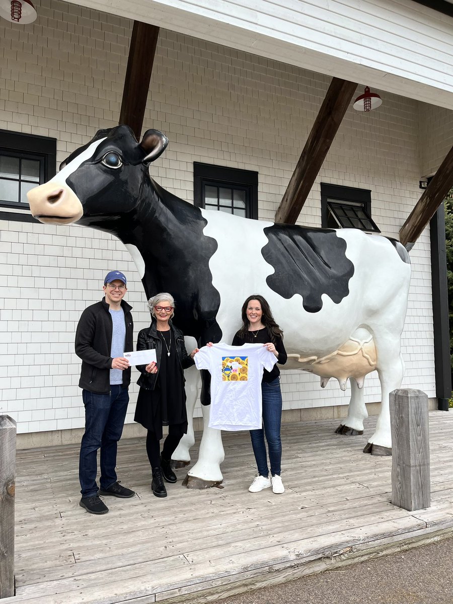 COWSICECREAM's tweet photo. We are thrilled to donate a total of $4,000 to the Red Cross Ukraine Humanitarian Crisis Appeal through our Ukraine Sunflower T-shirt initiative. 

$20 from each T-shirt in April went towards this donation. Thank MOO to everyone who supported this cause by purchasing! 🌻 https://t.co/SoAnAQPvTj
