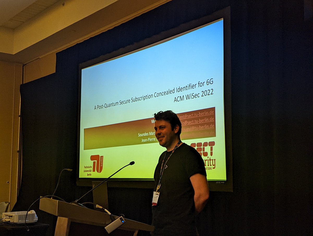 acm_wisec's tweet photo. Session 5 on Wearable and Cellular Security just started at #WiSec2022. Watch the live stream: https://t.co/V8ckYid9DZ https://t.co/5cgJrehIB6