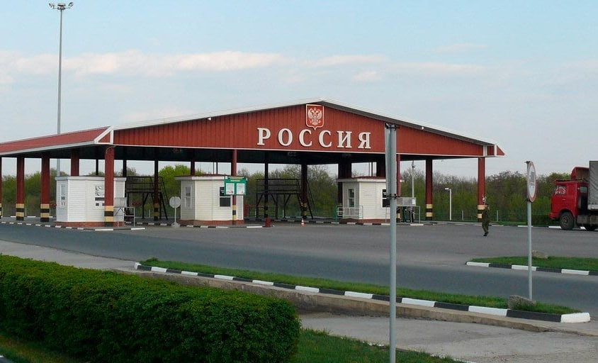 vsednr's tweet photo. ⚡️ Россия сняла ограничения на пересечение границы с ДНР и ЛНР

Таким образом, теперь граждане РФ могут беспрепятственно выезжать из России в Донецкую и Луганскую народные республики через автомобильные, железнодорожные, пешеходные и другие пункты пропуска. https://t.co/5sIxfW0CyJ