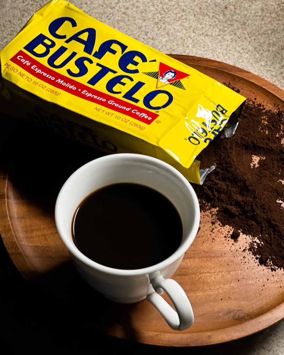 Café Bustelo, un café como ningún otro. Have you had your morning cup yet? Shop Now: spr.ly/6014z31PO 📸: @asheliza_photography