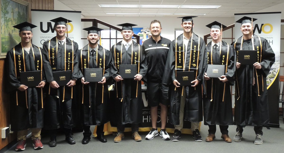 UWOBaseball's tweet photo. Our seniors were playing ball on Saturday and were unable to walk at graduation. Thank you   @uwochancellor for holding a ceremony this morning just for them. 
Congratulations Seniors on your Graduation from UWO! We know you will all do great things! https://t.co/1XZxZgl7Zn