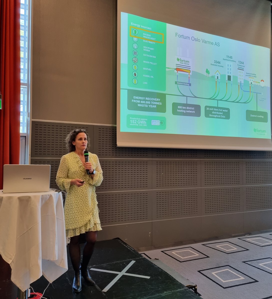 CO2_captureconf's tweet photo. Earlier today we'd a chance to hear an amazing, insightful presentation by Jannicke Bjerkås, Fortum Oslo Varme.
She spoke about #energy from #waste with negative emissions. Attendees asked numerous questions about the topic.
Discussion after presentation made the audience red-hot https://t.co/Xxitz2k9ML