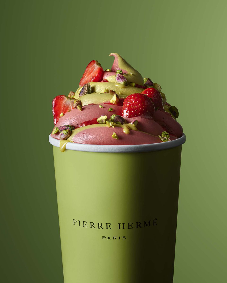 PierreHerme_FR's tweet photo. La Glace Montebello imaginée par #PierreHermé  est disponible partout en France métropolitaine en expédition à domicile 👉 https://t.co/AIzKcUxmKr 📷: #LaurentFau https://t.co/G9hpTN0Eie