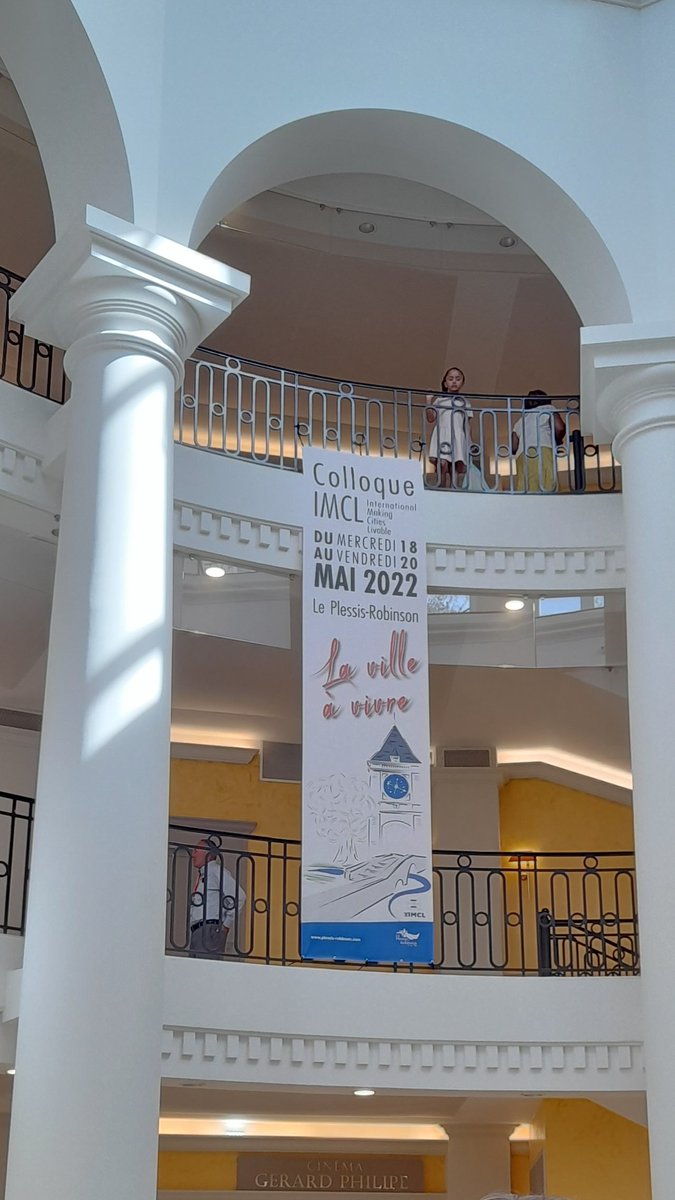 It's nice to attend a conference again in person #imcl2022 Looking forward to the interesting presentations and presenting in front of a live audience again instead of just my computer screen... #researcherslife #makingcitieslivable