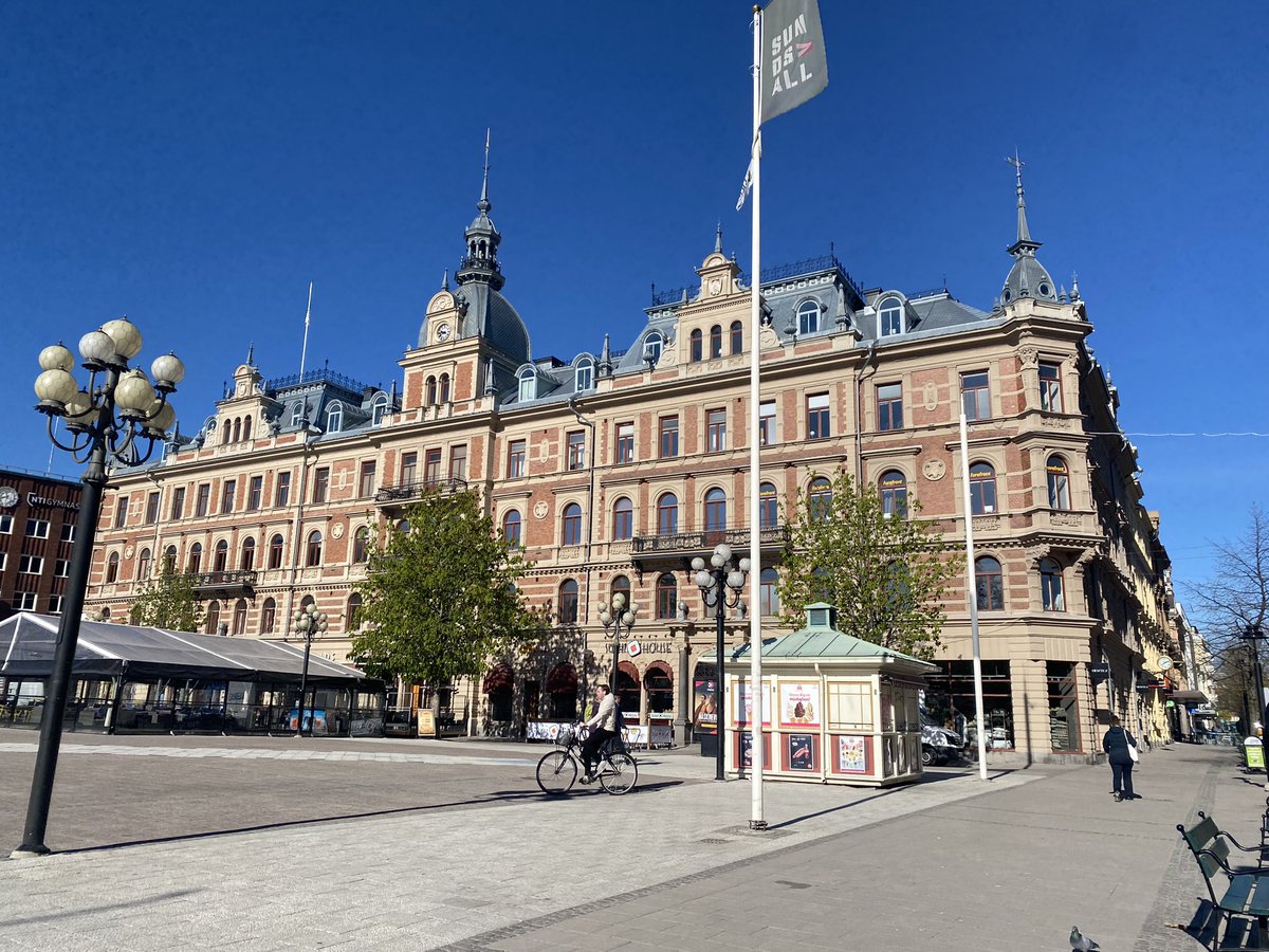 LieselotDeclerc's tweet image. Thank you @NLConf for an inspiring learning network event #NLC2022. Looking forward to the next one! #lifelonglearning #networkedlearning