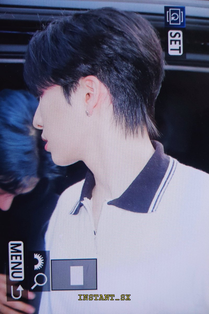 INSTANT_SX's tweet photo. 220518 사운드웨이브 #서호 #원어스 #SEOHO #ONEUS @official_ONEUS https://t.co/YZSnxcQ8z1