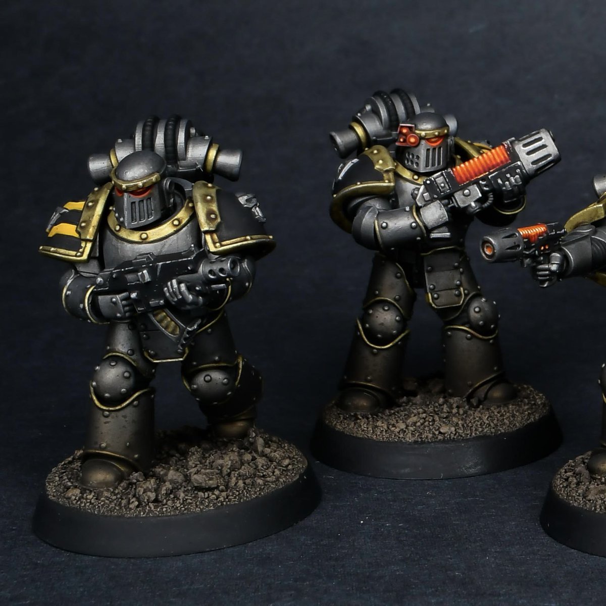 Col_Festus's tweet image. We fight the long war, not through vain notions of duty and honour, but through a far purer purpose: hatred. #ironwarriors #hereticastartes #chaos #paintingwarhammer #warhammer30k #warhammer40k #horusheresy #adeptusastartes #3dprinting #resin @Elegoo_Official @SirayaTech