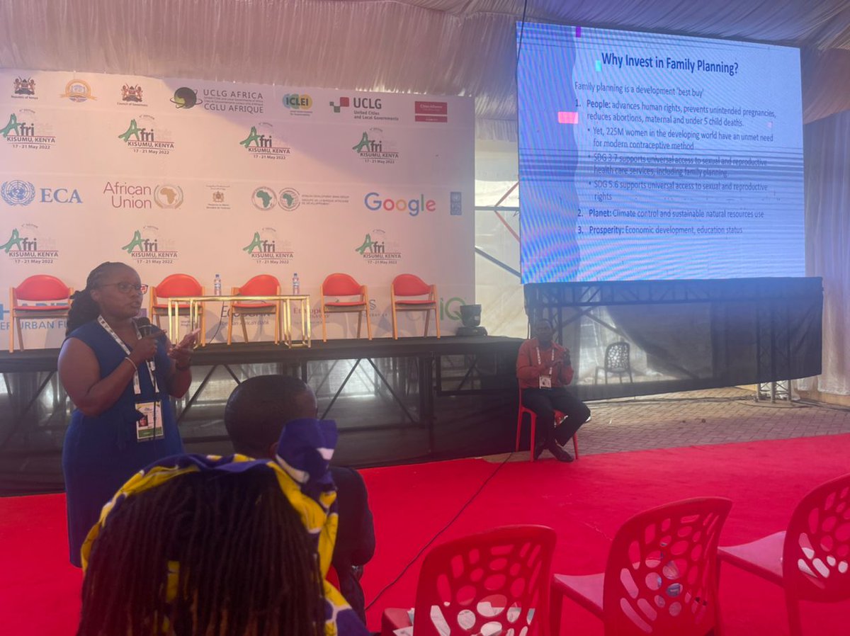 tciurbanhealth's tweet photo. TCI ably represented at the @IUSSP Urban FP project for the 9th Africities Summit in Kisumu,🇰🇪 (17-21 May 2022) to inform urban leaders about the critical role of #familyplanning for sustainable #urban development. 

Click to learn more ⤵️ https://t.co/iRiyeRCHos https://t.co/pqvlof29PU