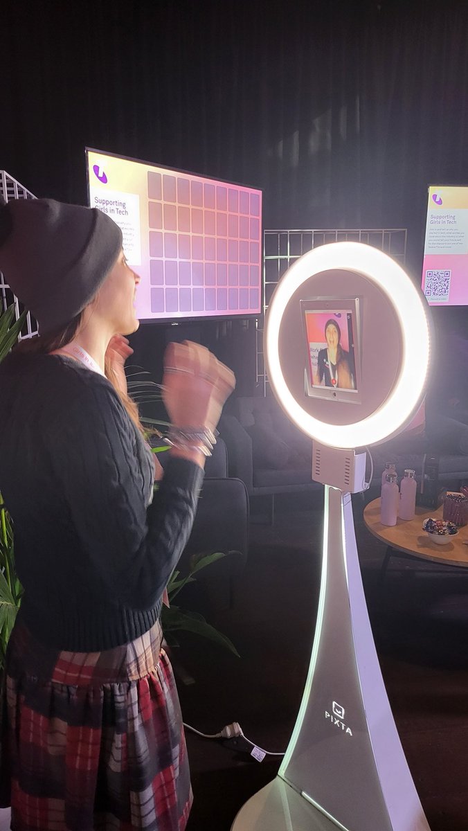 MishManners's tweet photo. We fun filming inspirational tech  videos thanks to @Telstra.

Watch my Insta story for the video.

#GirlsinTech #tech #dev #code #GITAUCON https://t.co/RujUwVuFCR