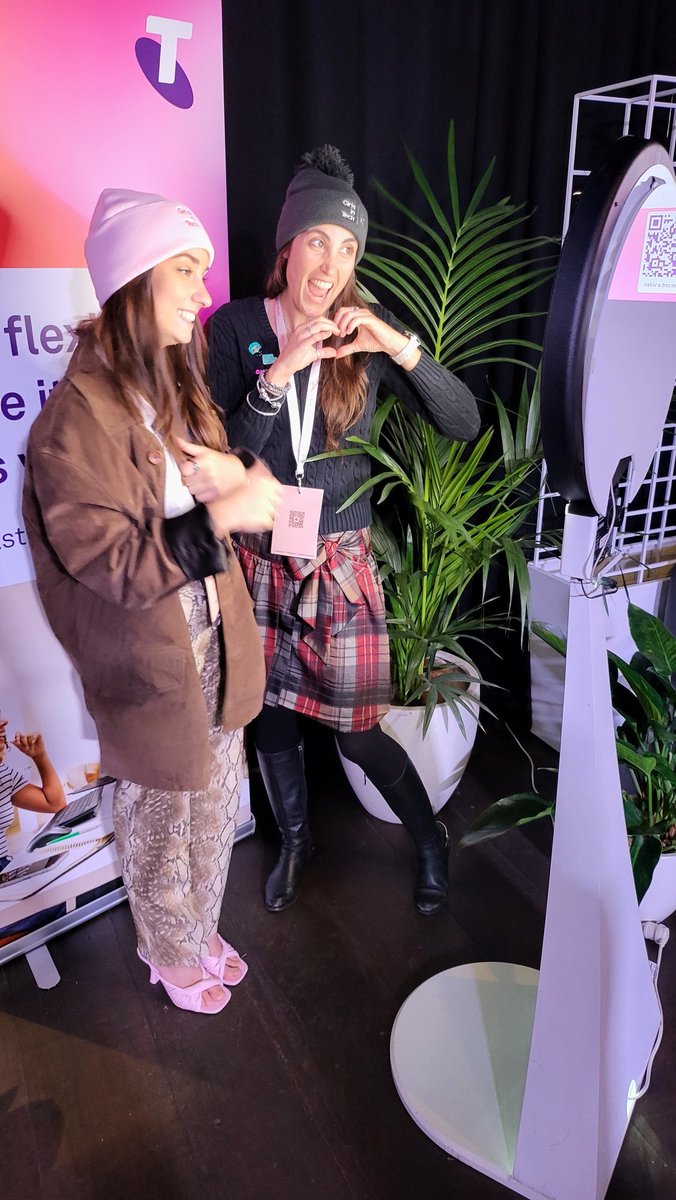 MishManners's tweet photo. We fun filming inspirational tech  videos thanks to @Telstra.

Watch my Insta story for the video.

#GirlsinTech #tech #dev #code #GITAUCON https://t.co/RujUwVuFCR