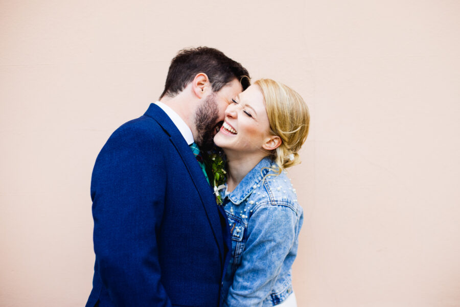 Fazackarley's tweet photo. Brand new on the blog - Bignor Park Wedding – Samantha and Simon - https://t.co/rjoU1dVral https://t.co/MEIwLIIHPv