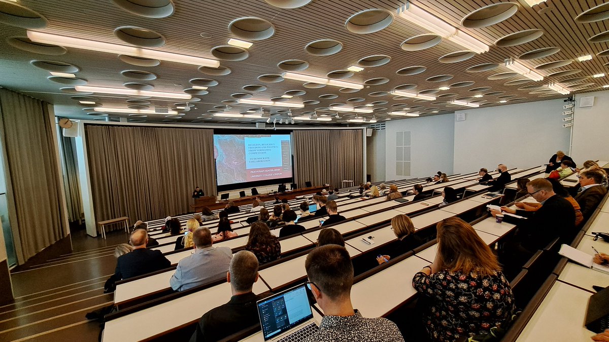 JyriKomulainen's tweet photo. Teologian ja uskonnon tutkimuksen päivät alkamassa Helsingissä. #TUTP #TUTP2022 #teologia https://t.co/wIHvUlKC4I
