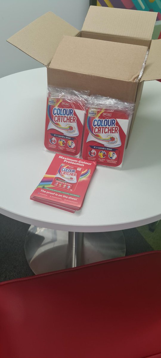 Thank you to the lovely people at #gemsatwork for our free colour catcher sheets for our great clients. Always nice to give away a freebie! 
#basepoint #dylon #gemsatwork #grateful #giftforourclients