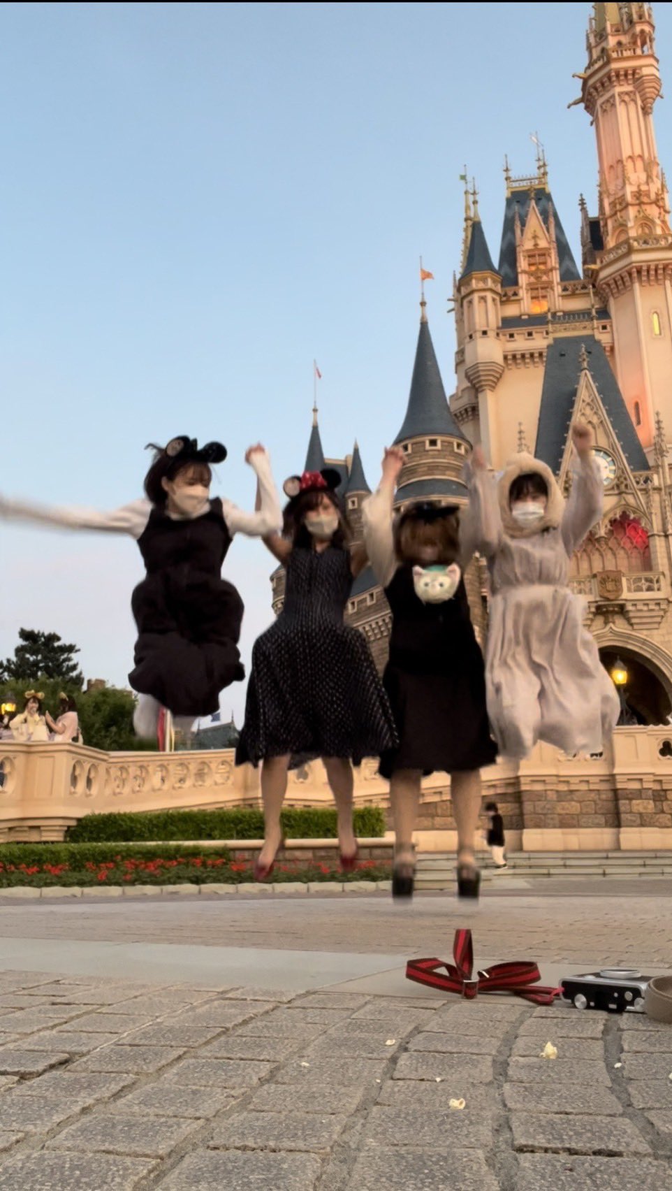ディズニー　パンチラ 