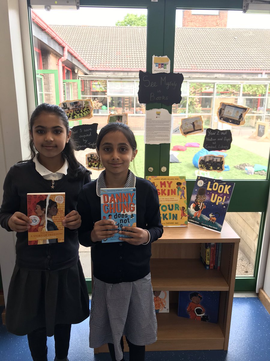 Primary_StJohns's tweet photo. Our year 5 librarians have been reading and recommending our #seemyselfinbooks books, celebrating diversity and culture. They can’t wait to share them with other year groups! @MancLibraries #readmanchester https://t.co/hspHL3pbyR