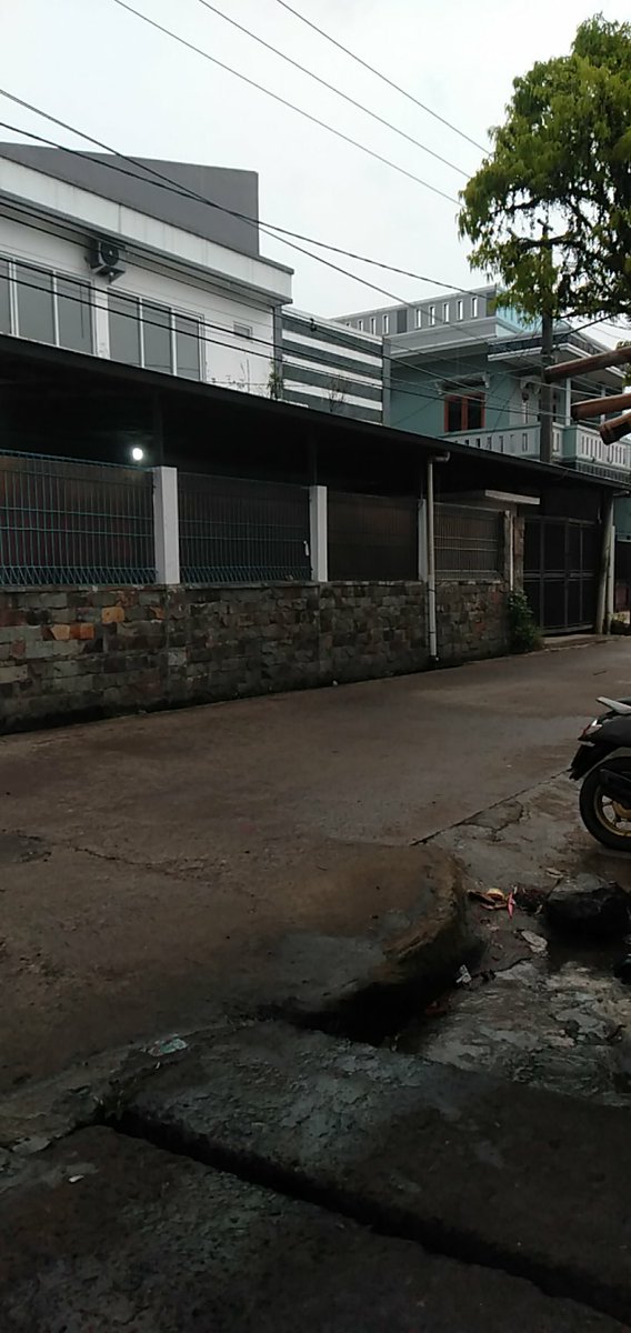 Bandung diguyur ujan jadi sudah mau kemana mana..#bandungbasah