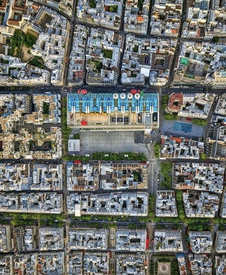CirculoArq's tweet photo. Centre George Pompidou,
Paris-France https://t.co/oozRlmsqz0