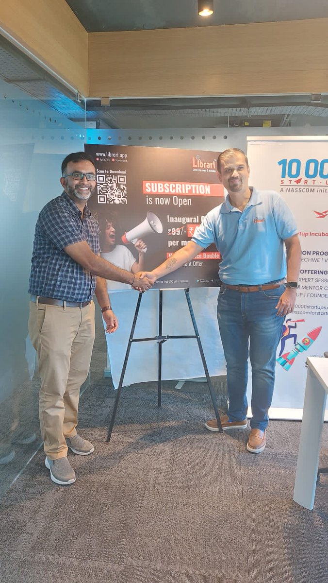Ktech_Hub's tweet photo. @librariapp, incubated at KTech Hub, powered by NASSCOM 10,000 Startups launched its subscription model today, in the presence of NASSSCOM team @MKritika_, @rajkoyaltweet and @ermayank27.

NASSCOM wishes Librari team and @RengarajanM all the best. https://t.co/Qqe4NmNZJZ