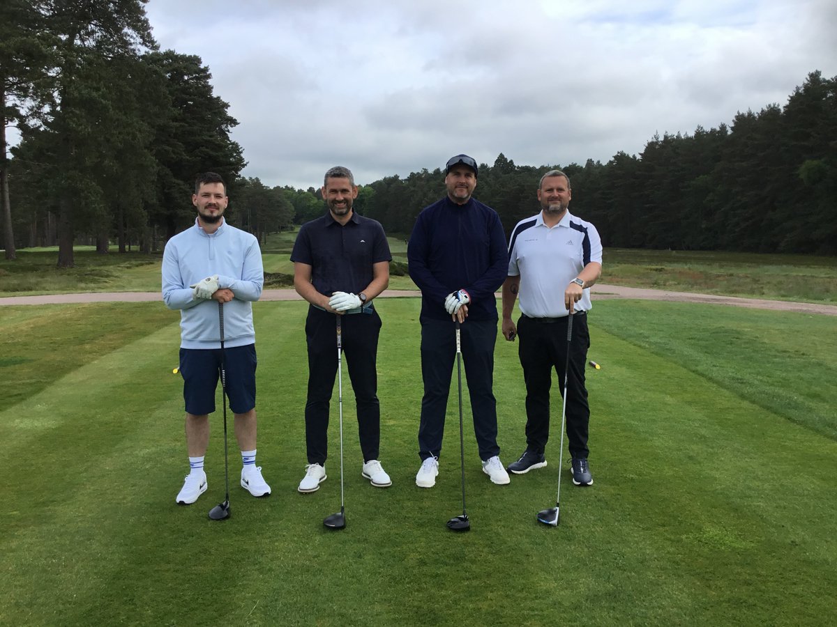 IGC_London's tweet photo. Some of our groups raring to go @TheBerkshireGC!
#igclondon #igcgolf #golfdays #golfevents #theberkshiregolfclub #theberkshire #redcourse https://t.co/wBHOu0x1X5