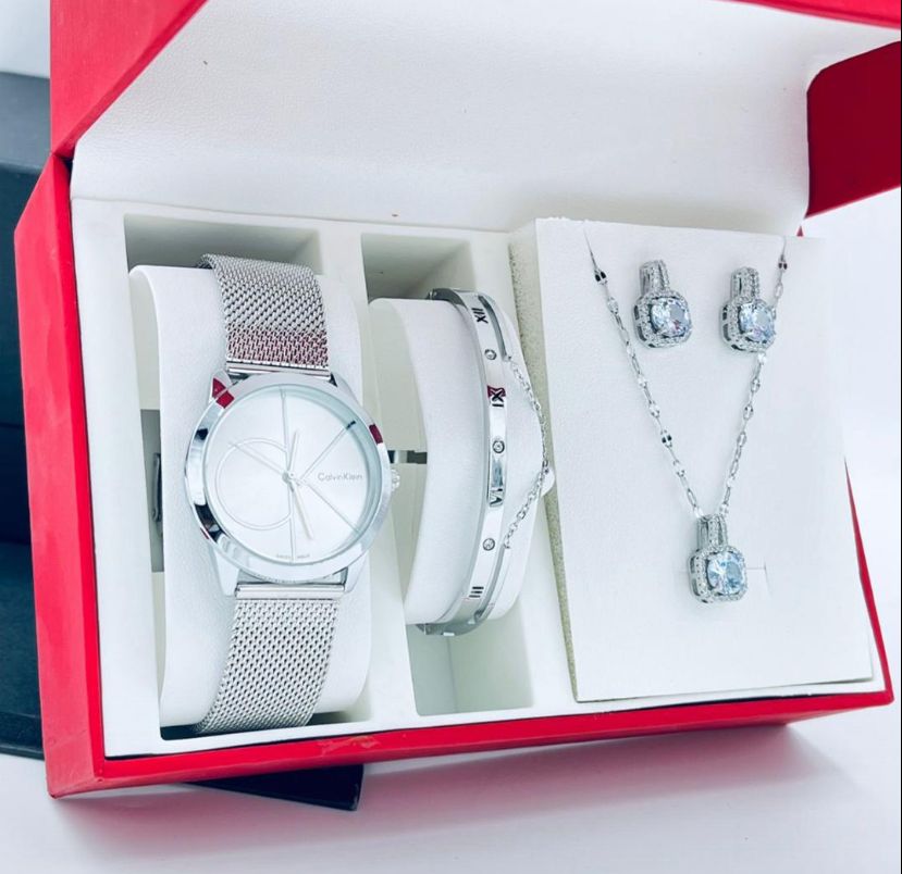 OmosanS's tweet photo. @bod_republic This is what am selling sunglasses accessories wristwatch https://t.co/XBNu3QTUNa